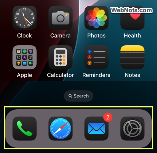 iPhone Apps Folder and Dock