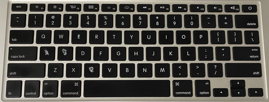 Old MacBook Pro Keyboard