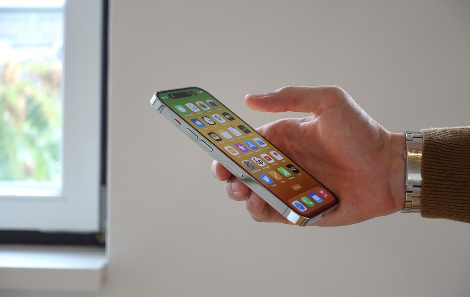 Manage Files and Folder on iPhone